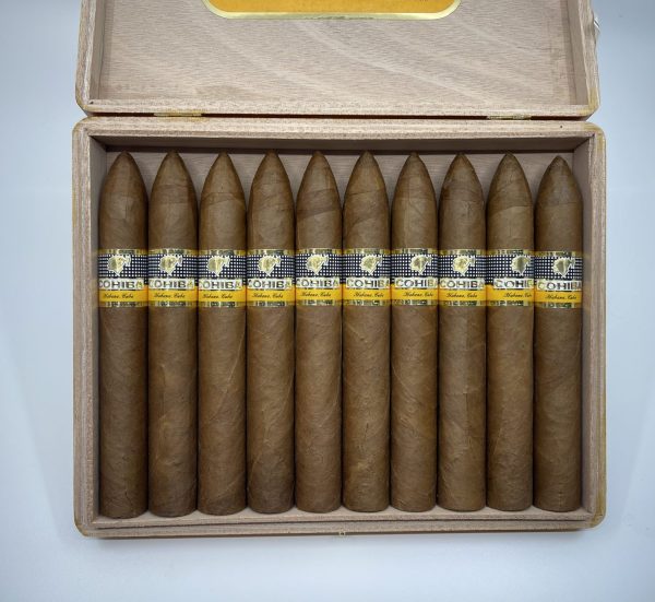 COHIBA PIRAMIDES EXTRA CIGAR