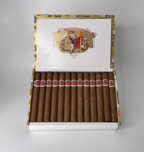 Romeo y Julieta Mille Fleurs Cigar