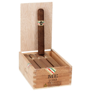 Tatuaje ME II Toro (15)